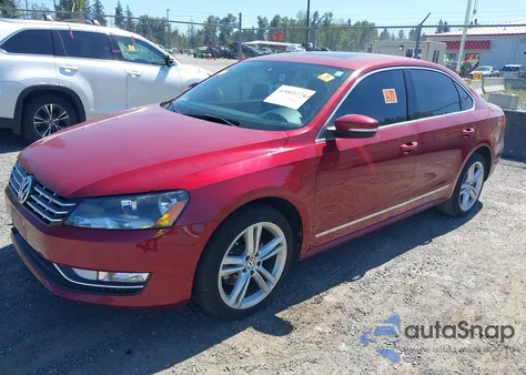 2015 Volkswagen Passat 2.0L Tdi Sel Premium z USA, uszkodzony, nr VIN 1VWCV7A36FC066590